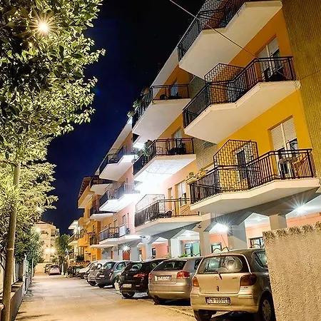 Antagos Hotel 3*