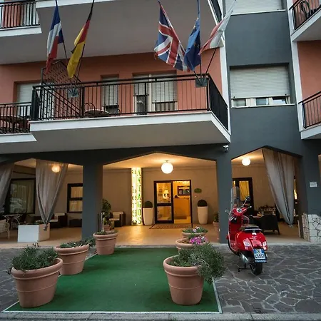 Antagos ホテル Montesilvano Marina