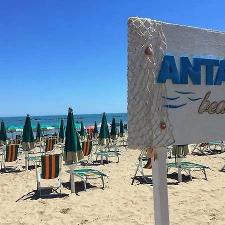 ホテル Antagos Montesilvano Marina